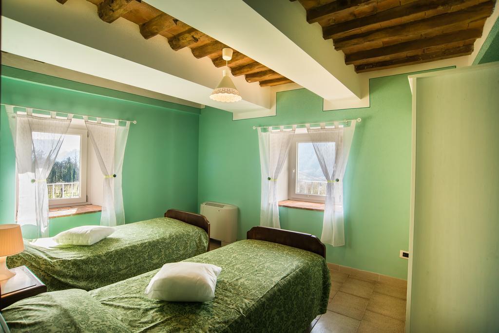 Agriturismo Il Frutteto Ghivizzano Стая снимка